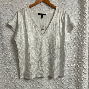 NWT White House Black Market White and Silver Print Short Sleeve Short